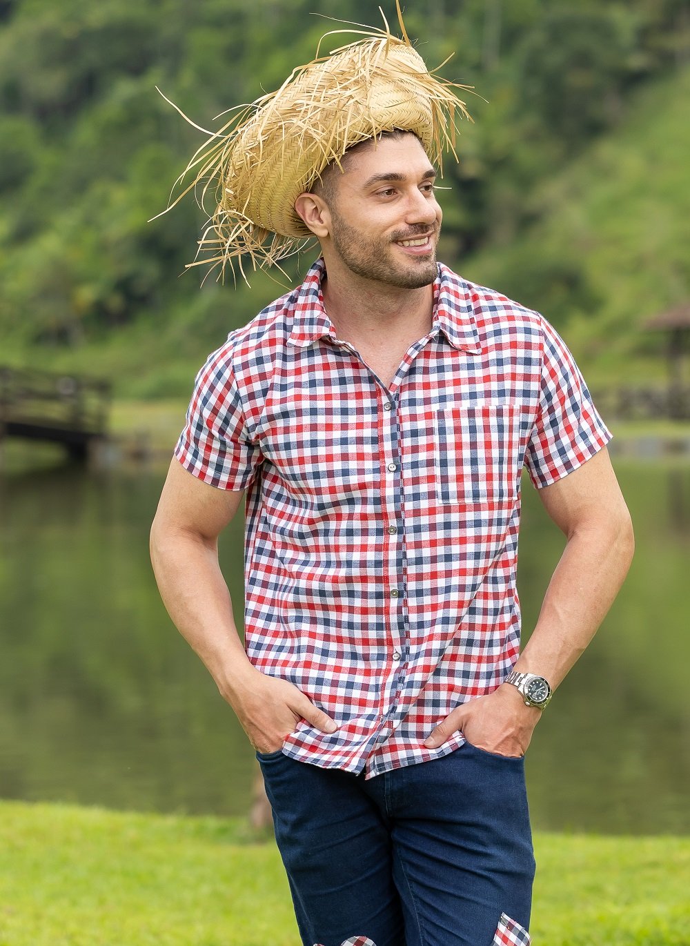 Camisa Xadrez Marinho e Vermelho com Botões Manga Curta